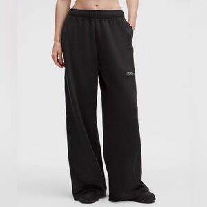 Lululemon Plush Velour Mid-Rise Pant